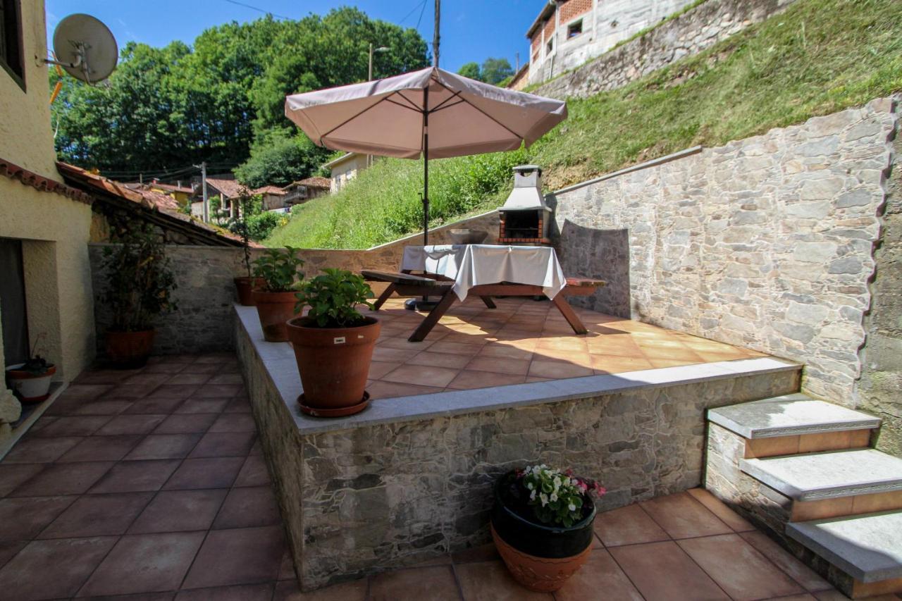 Apartamentos 'Los Balcones De Nieda 2' Onís 外观 照片