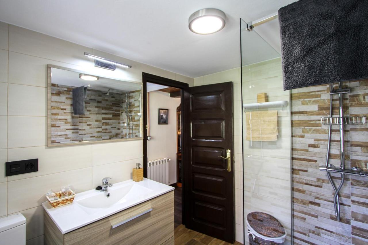 Apartamentos 'Los Balcones De Nieda 2' Onís 外观 照片
