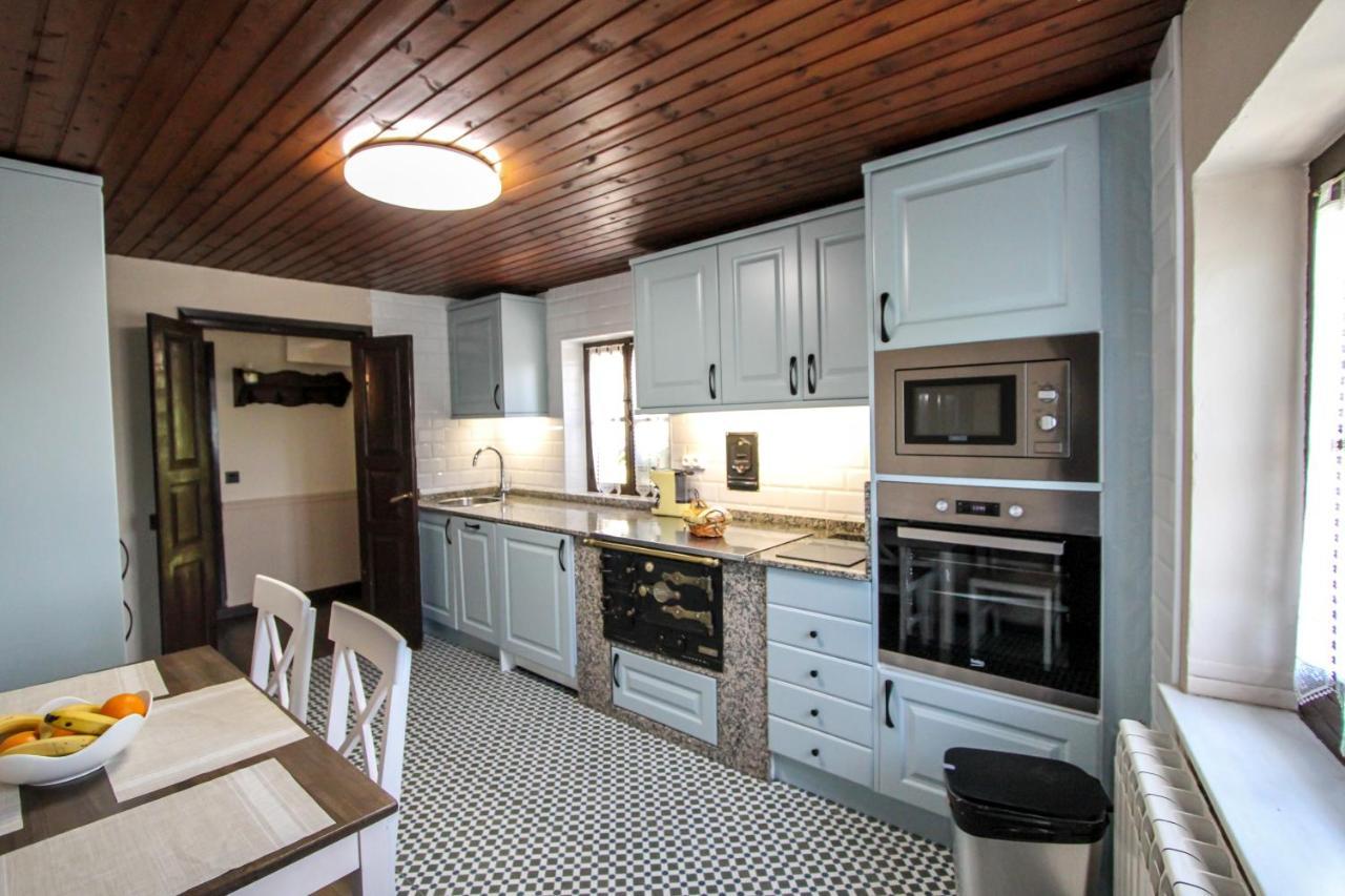 Apartamentos 'Los Balcones De Nieda 2' Onís 外观 照片